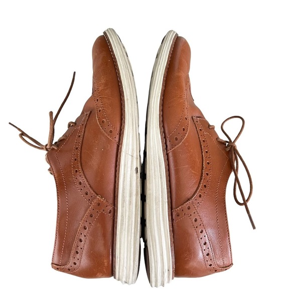 Cole Haan mens wingtip Oxford leather shoes size 8.5B main image 4